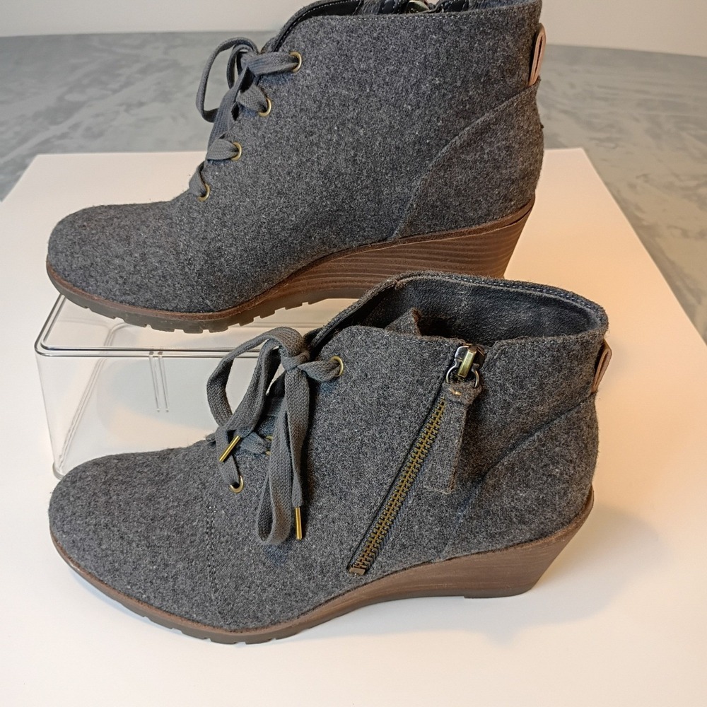 Dr Scholls Nelly Womens 8.5 Grey Wool Blend Wedge Ankle Boots Side Zip Booties